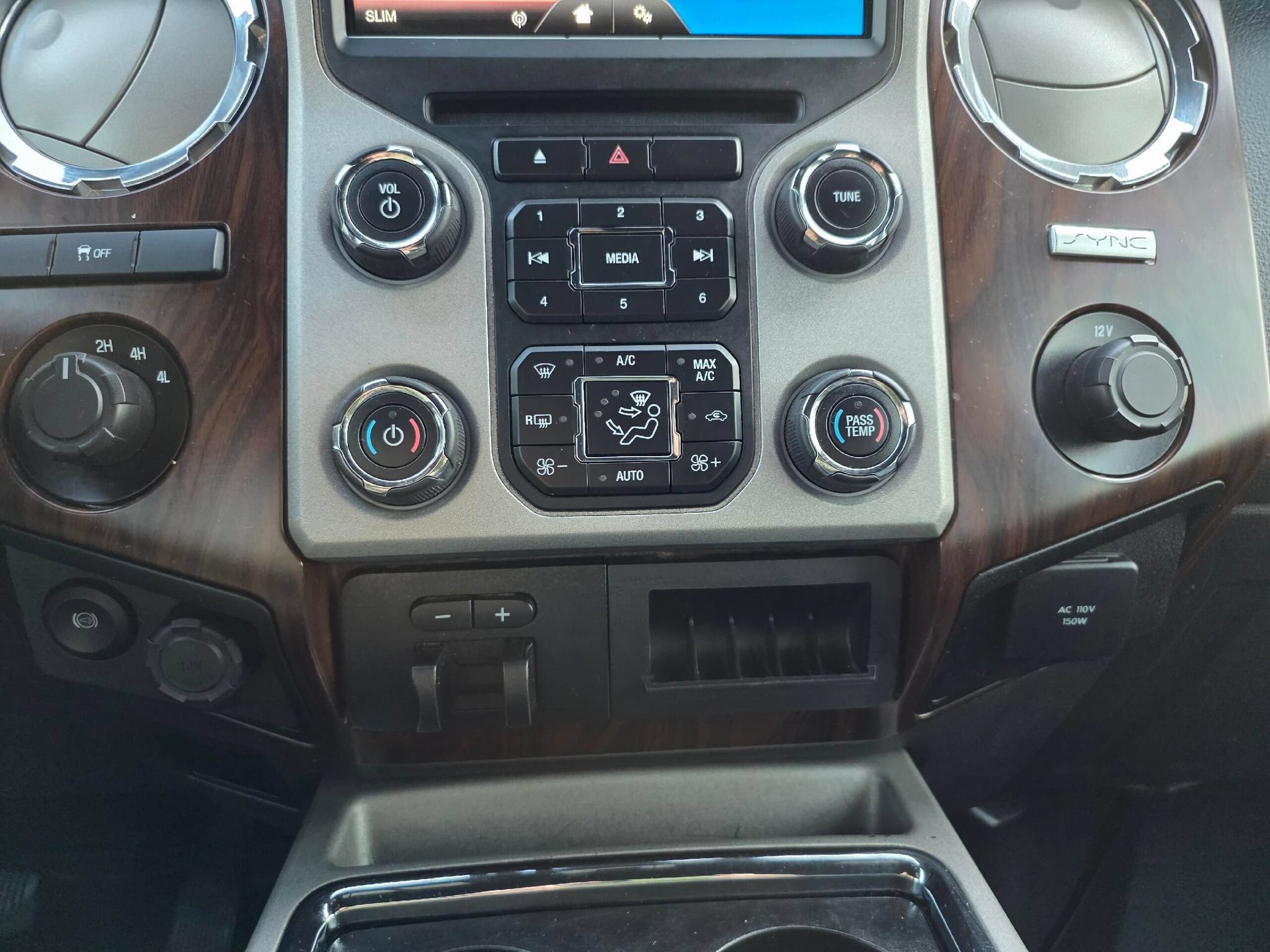 Used 2016 Ford F250 Lariat AWD/4WD image 17