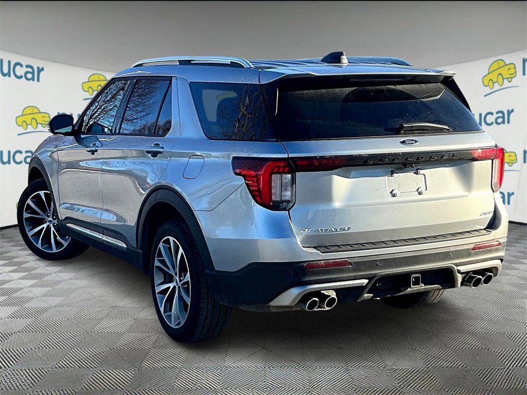 Used 2025 Ford Explorer Platinum w/ Ultimate Package image 4