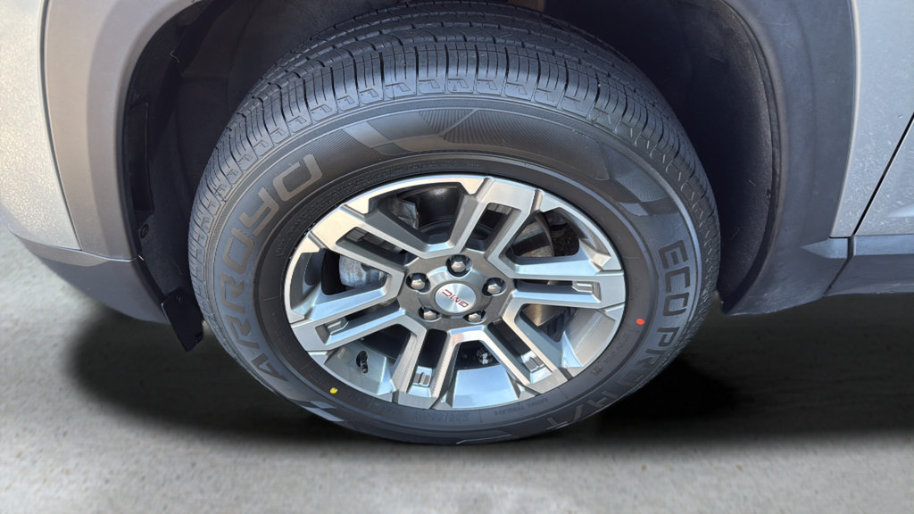 Used 2025 GMC Terrain Elevation FWD image 9