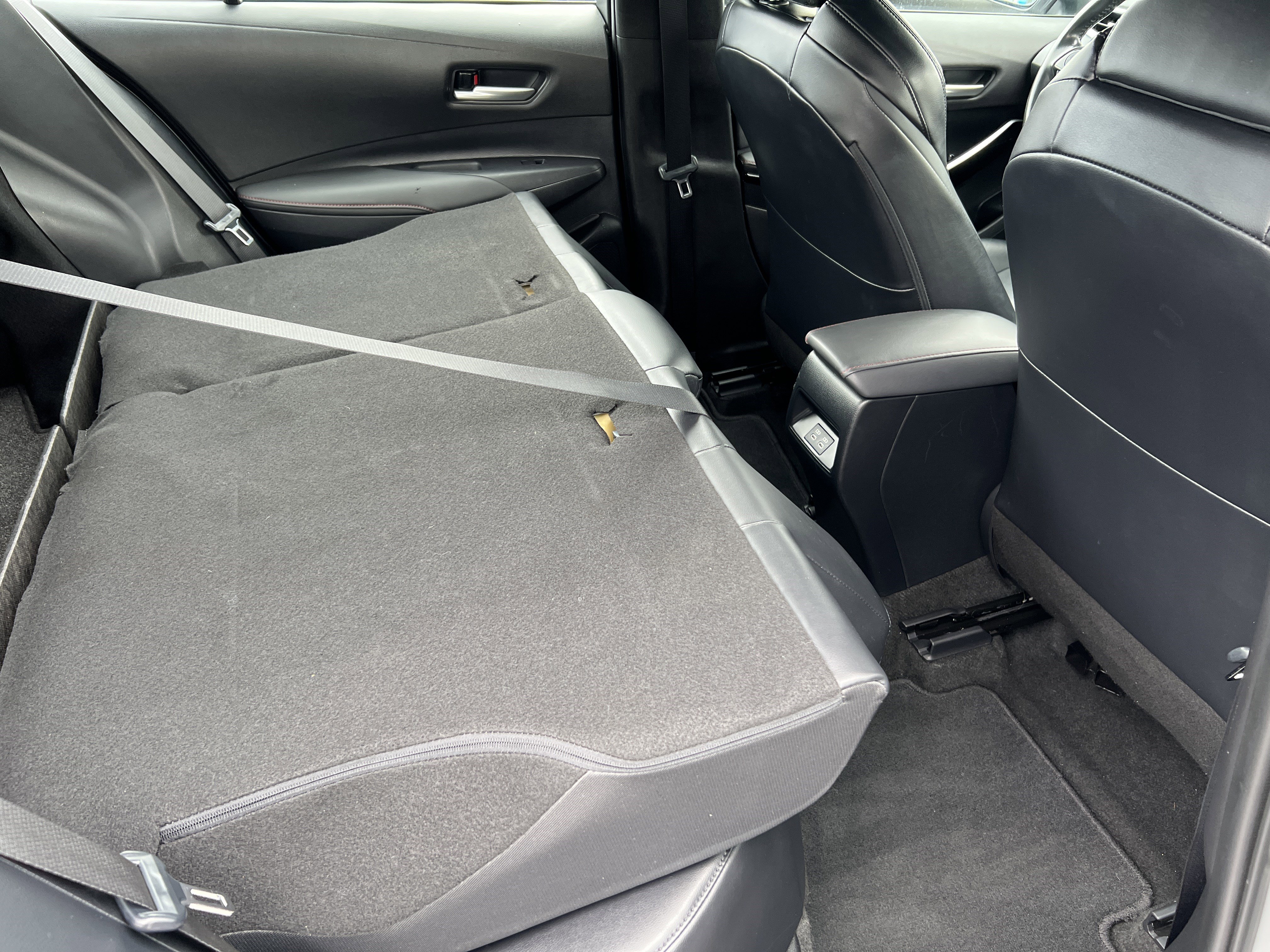 Used 2023 Toyota Corolla XSE w/ Carpet Mat Package (TMS) image 23