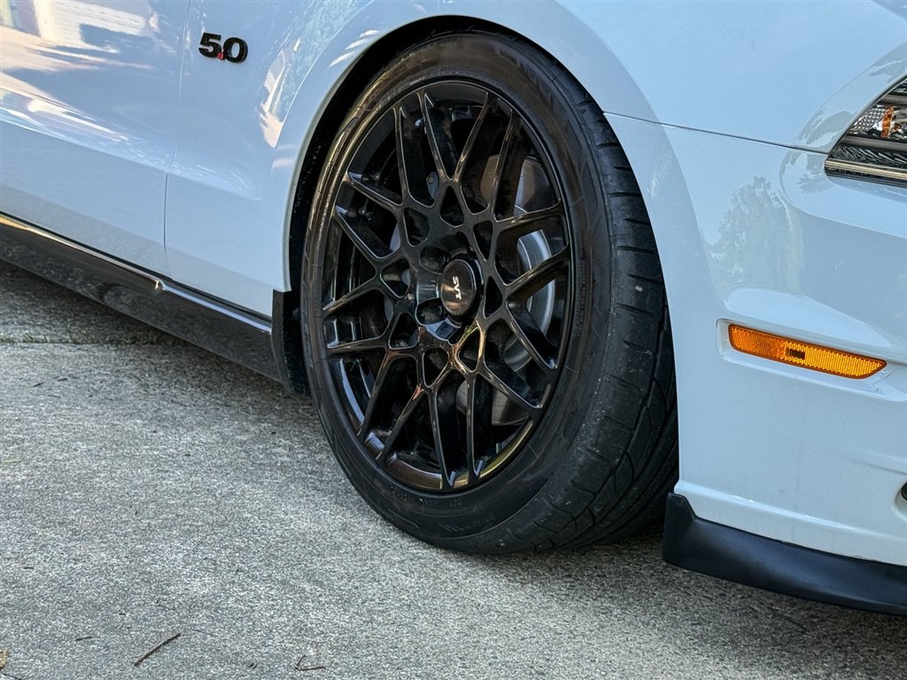 Used 2014 Ford Mustang GT Premium w/ GT Track Package RWD image 32