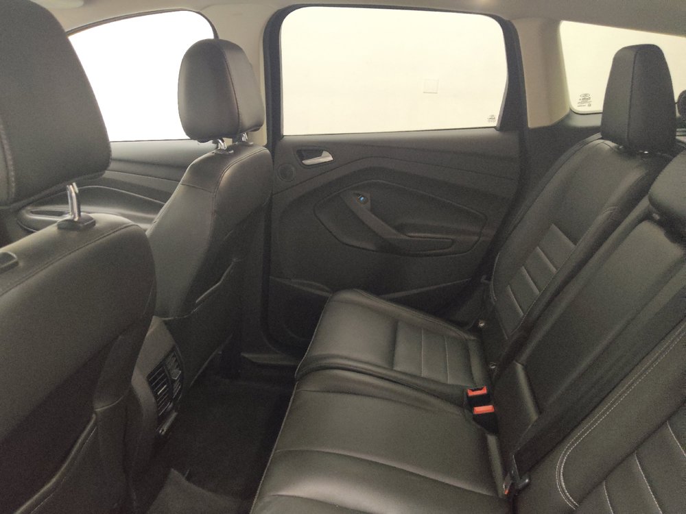 Used 2015 Ford Escape Titanium w/ Equipment Group 301A AWD/4WD image 18