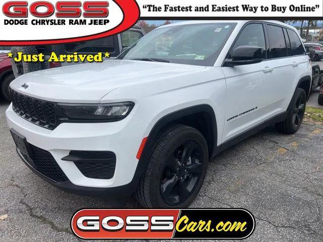 Certified 2023 Jeep Grand Cherokee Altitude image 1