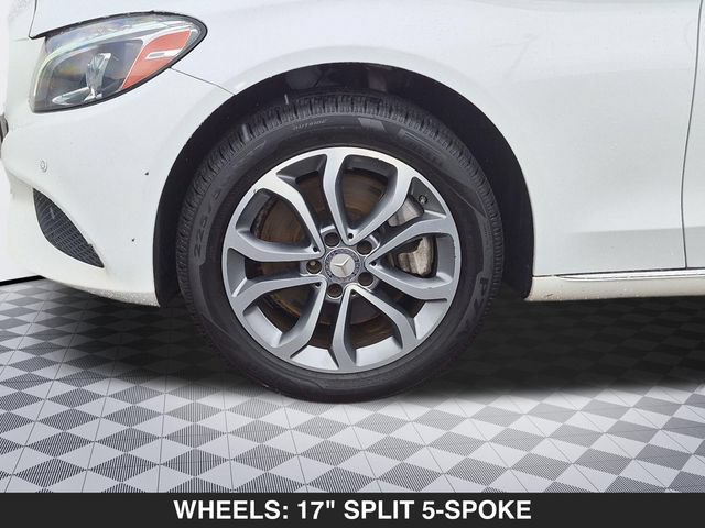 Used 2015 Mercedes-Benz C 300 4MATIC Sedan image 9