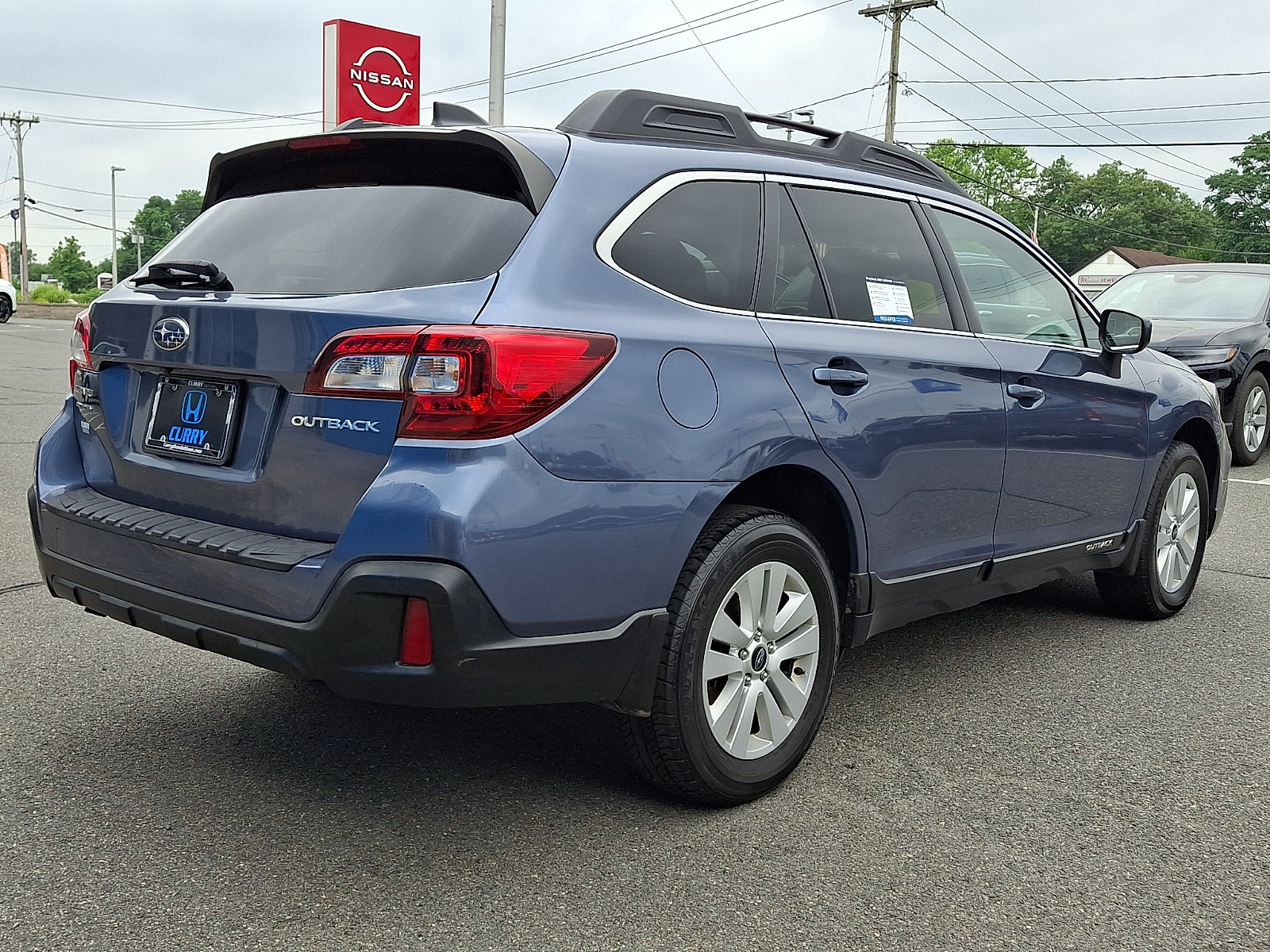 Used 2018 Subaru Outback 2.5i Premium AWD/4WD image 4