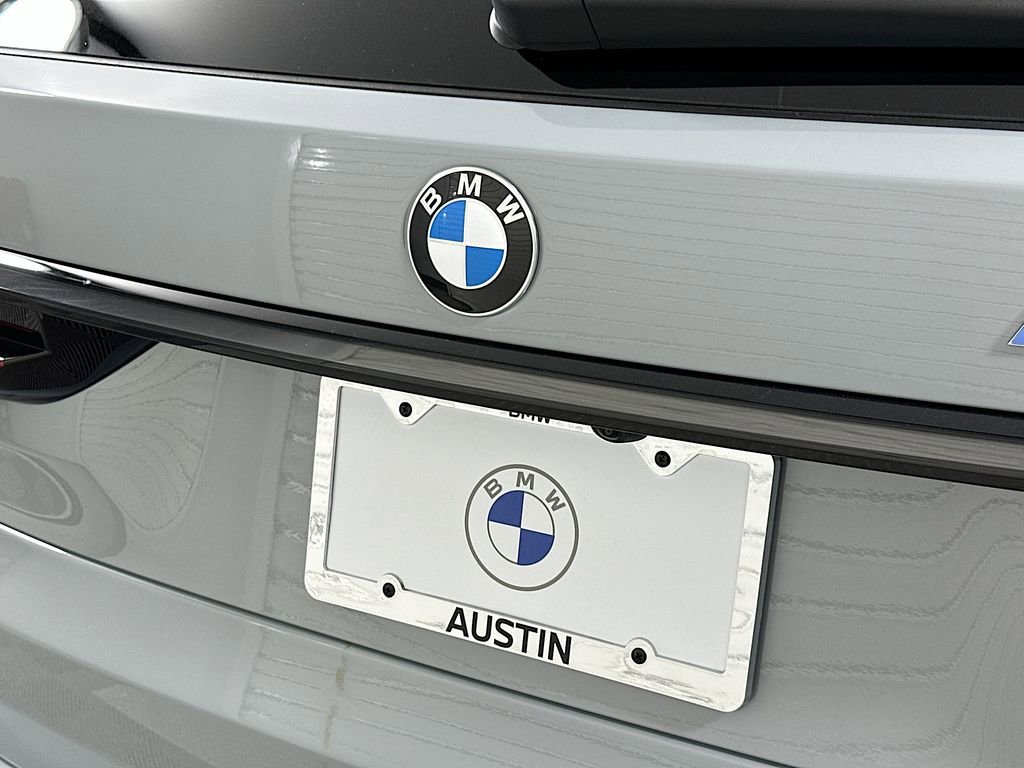 New 2026 BMW X7 M60i w/ Executive Package image 22
