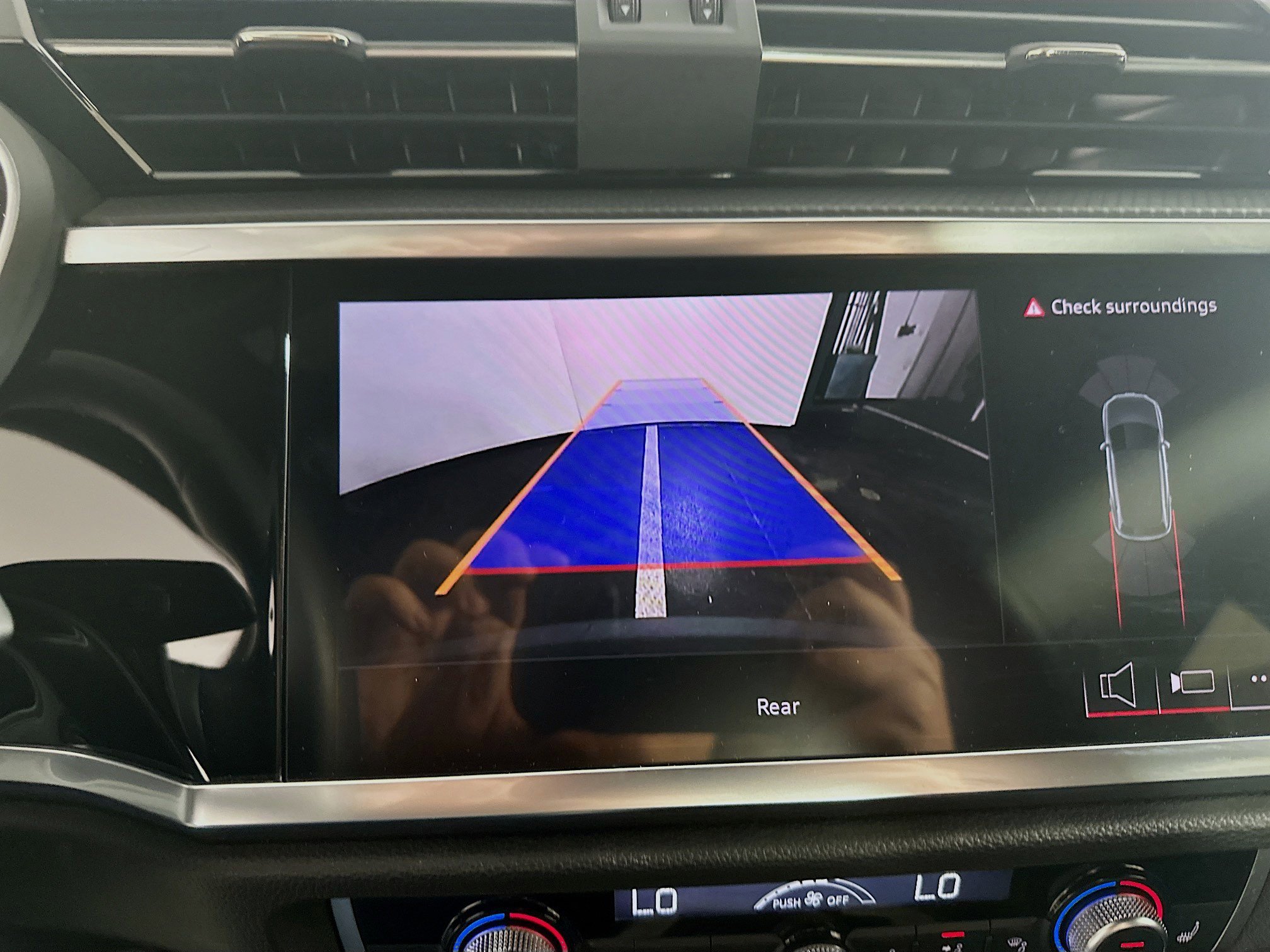 Used 2025 Audi Q3 2.0T Premium image 21