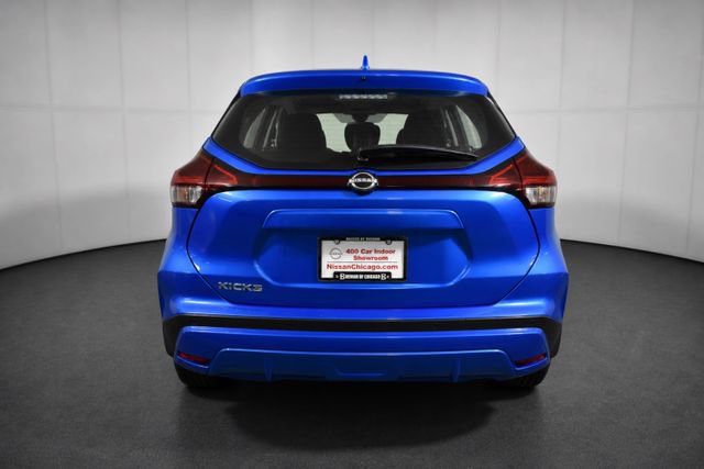 Certified 2025 Nissan Kicks Play S FWD image 5
