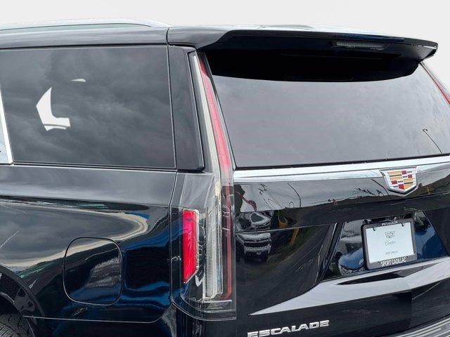 Certified 2022 Cadillac Escalade Premium Luxury Platinum AWD/4WD image 29