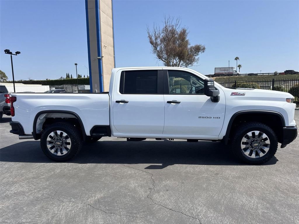 New 2026 Chevrolet Silverado 2500 Custom w/ Custom Value Package AWD/4WD image 4