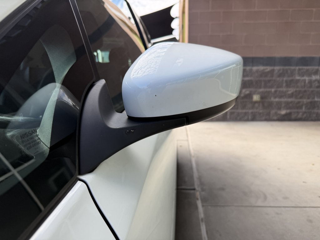 Used 2025 Nissan Leaf S FWD image 12