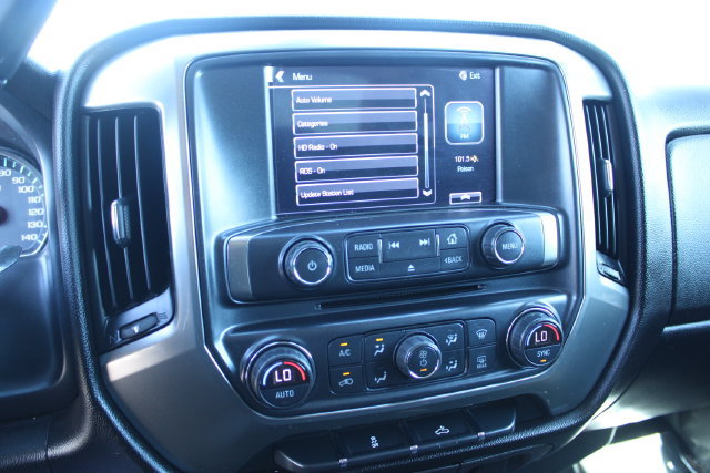 Used 2018 Chevrolet Silverado 1500 LT w/ All Star Edition RWD image 30