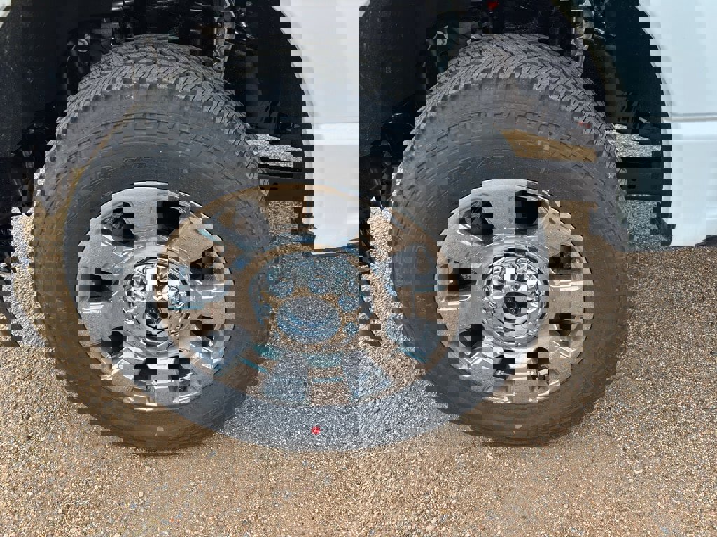 New 2026 Ford F250 King Ranch w/ Chrome Package image 12