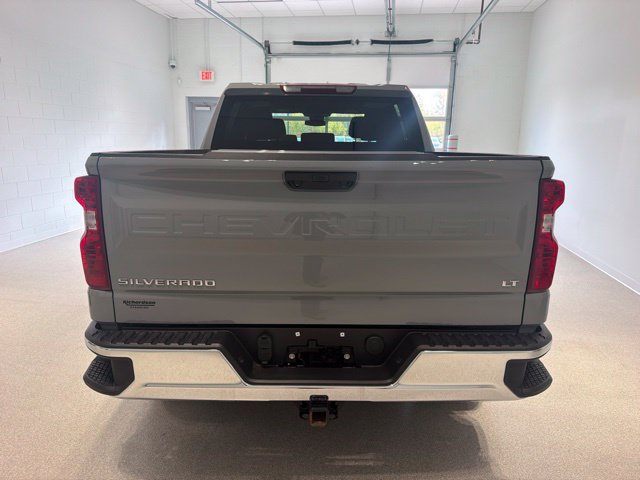 Used 2024 Chevrolet Silverado 1500 LT AWD/4WD image 5