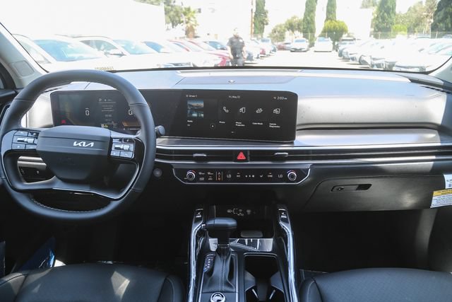 New 2026 Kia Sorento S w/ S Panoramic Sunroof Package FWD image 5