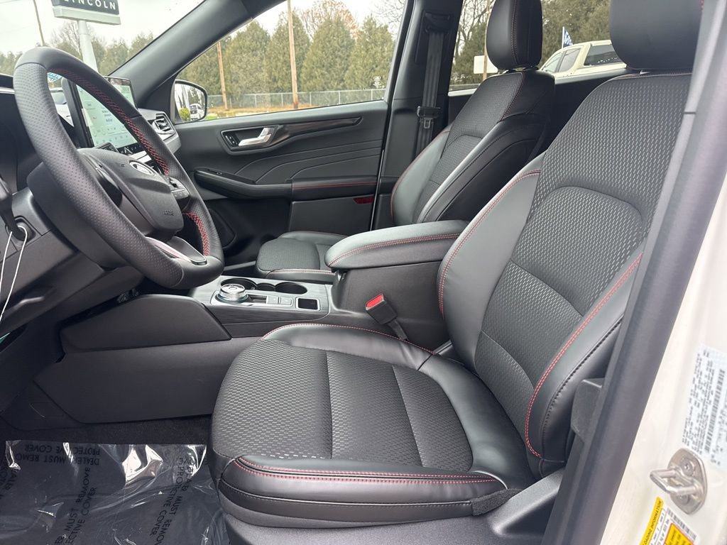 New 2026 Ford Escape ST-Line Select w/ Tech Pack #1 AWD/4WD image 7