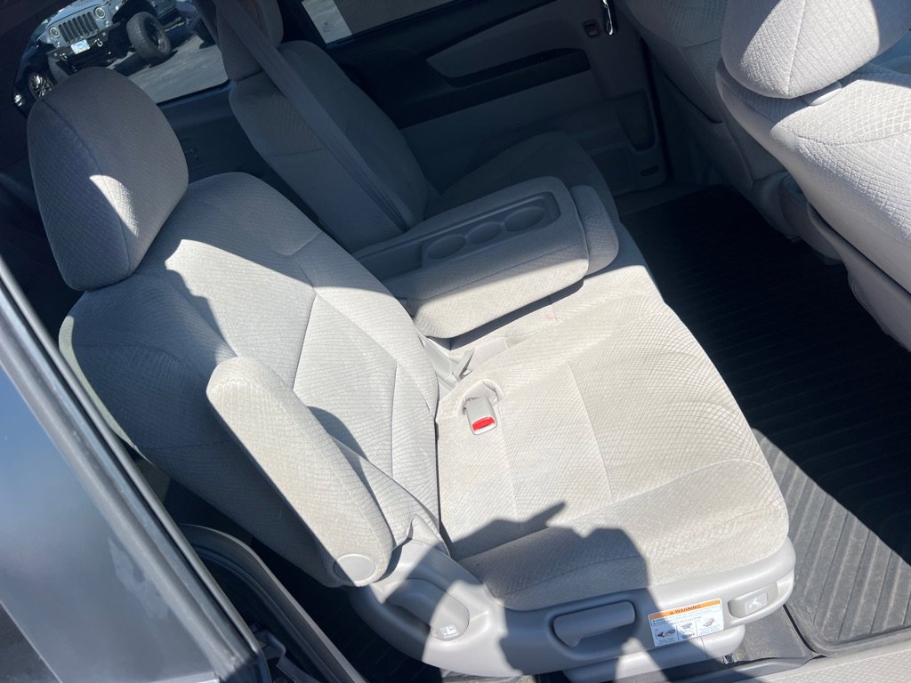 Used 2016 Honda Odyssey SE image 17