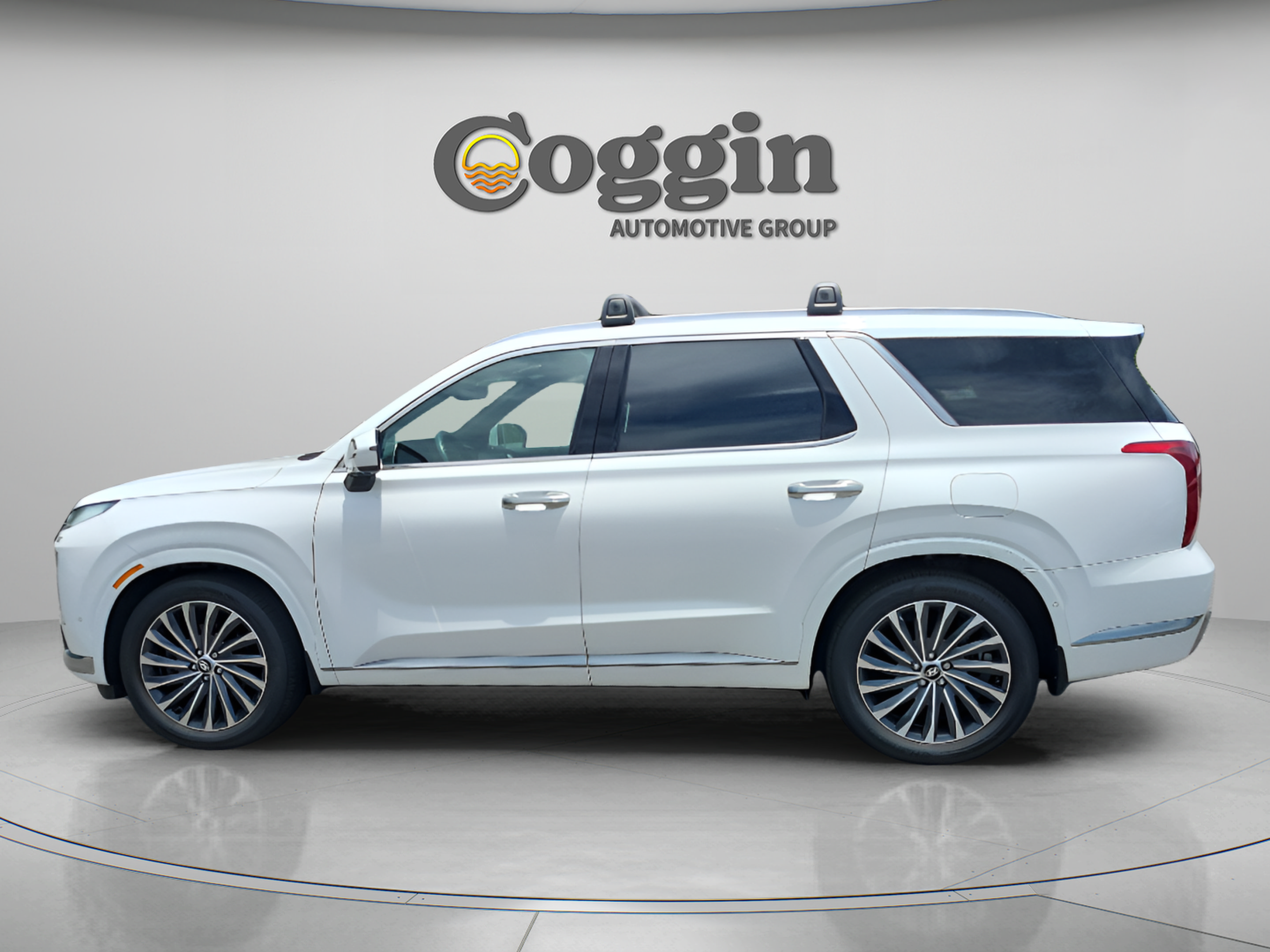 Used 2023 Hyundai Palisade Calligraphy AWD/4WD image 2