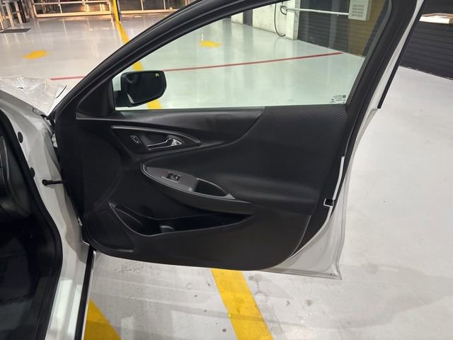 Used 2024 Chevrolet Malibu LT image 36