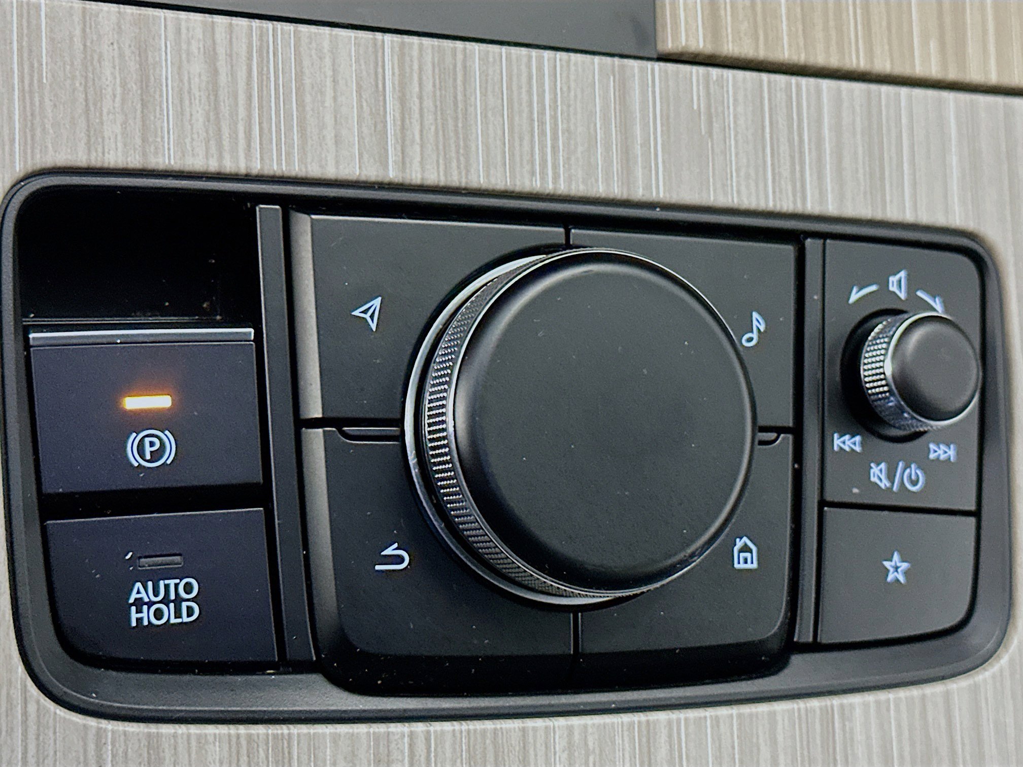 Used 2024 MAZDA CX-90 Plug-In Hybrid w/ Premium Pkg image 26