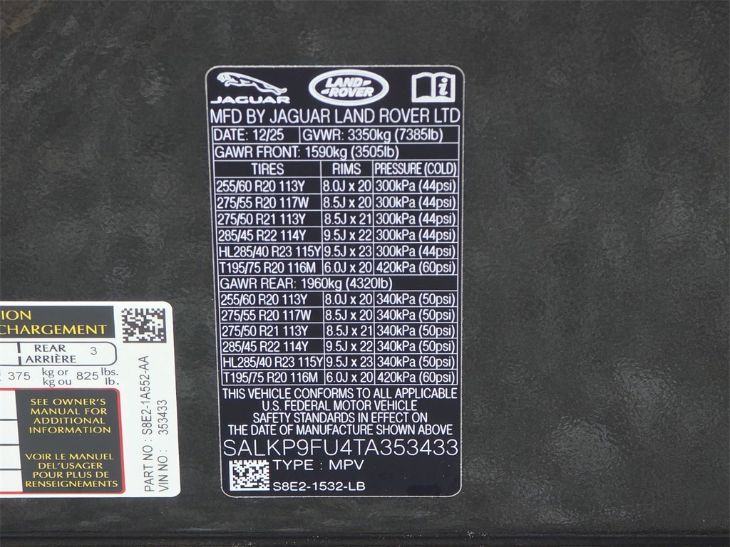 New 2026 Land Rover Range Rover SE image 37