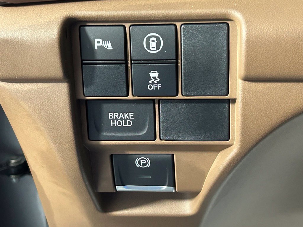 Used 2023 Acura RDX w/ Technology Package AWD/4WD image 32