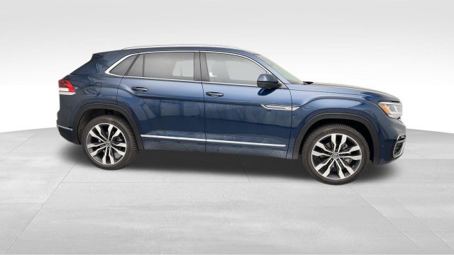 Certified 2023 Volkswagen Atlas Cross Sport SEL Premium R-Line AWD/4WD image 10