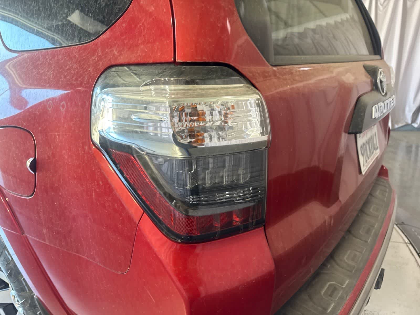 Used 2020 Toyota 4Runner TRD Off-Road AWD/4WD image 13