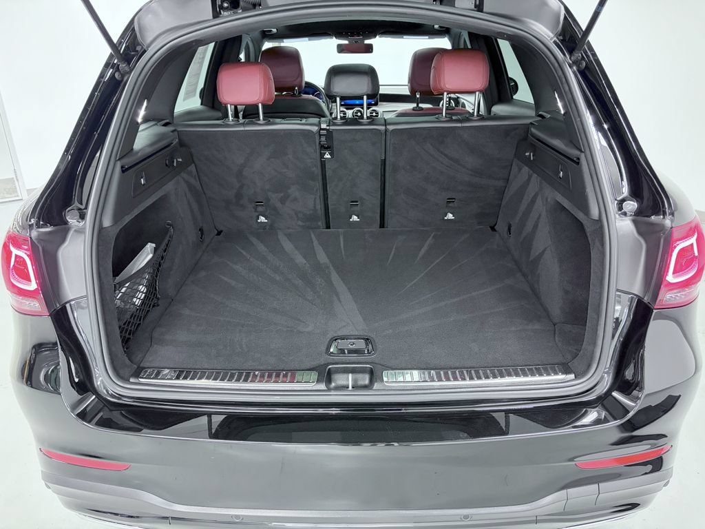Used 2021 Mercedes-Benz GLC 300 4MATIC image 25