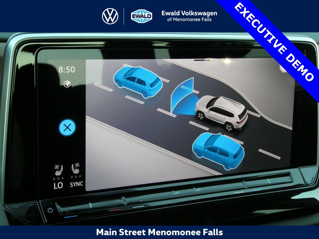 Certified 2025 Volkswagen Atlas SE image 45