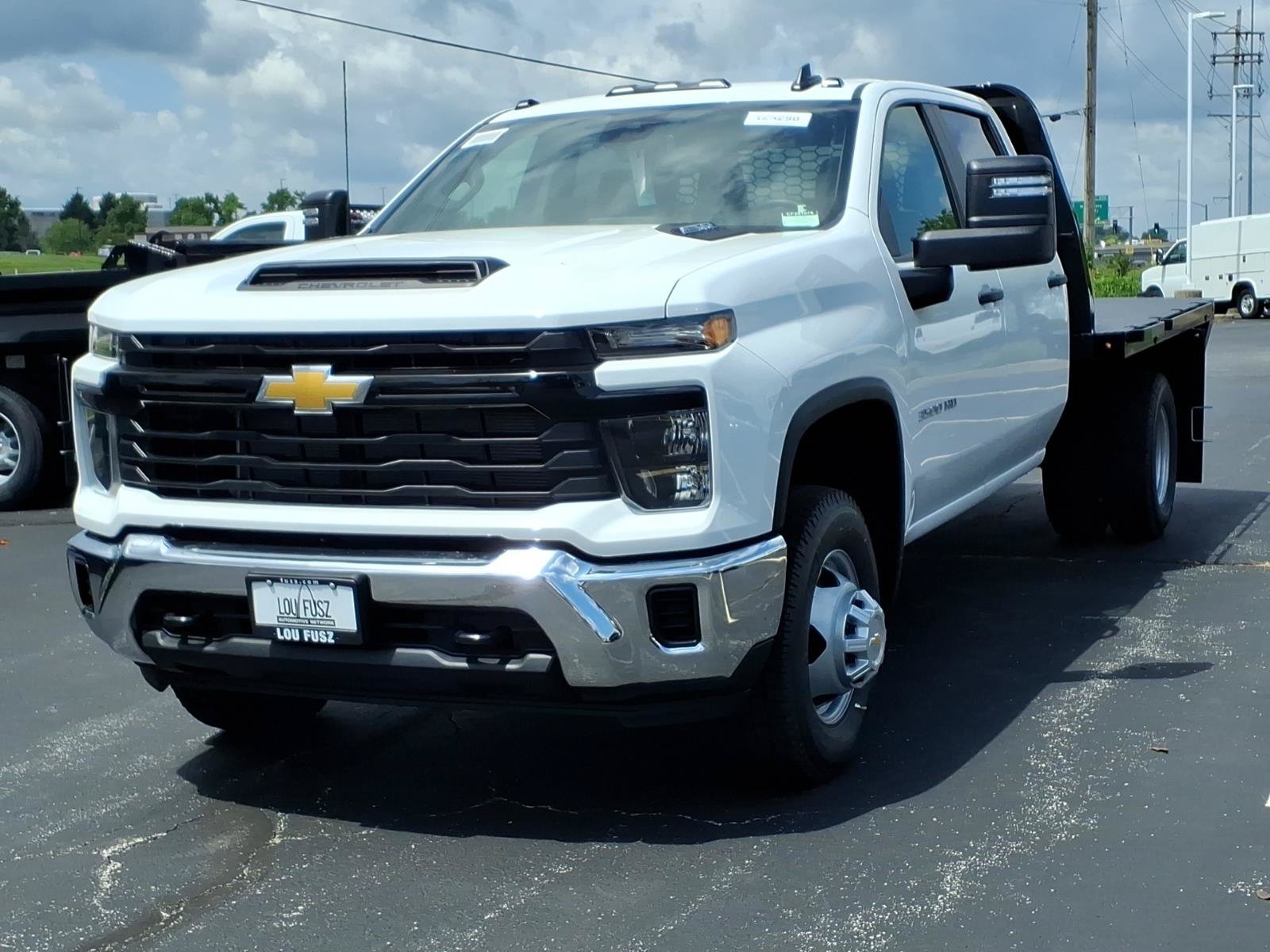 New 2026 Chevrolet Silverado 3500 W/T w/ WT Convenience Package AWD/4WD image 2