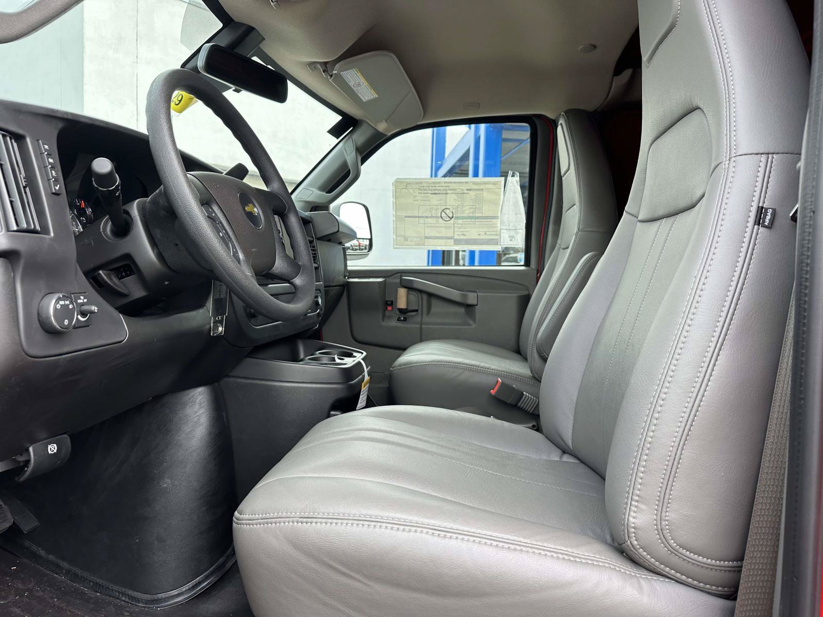 New 2026 Chevrolet Express 2500 w/ Safety Package RWD image 21