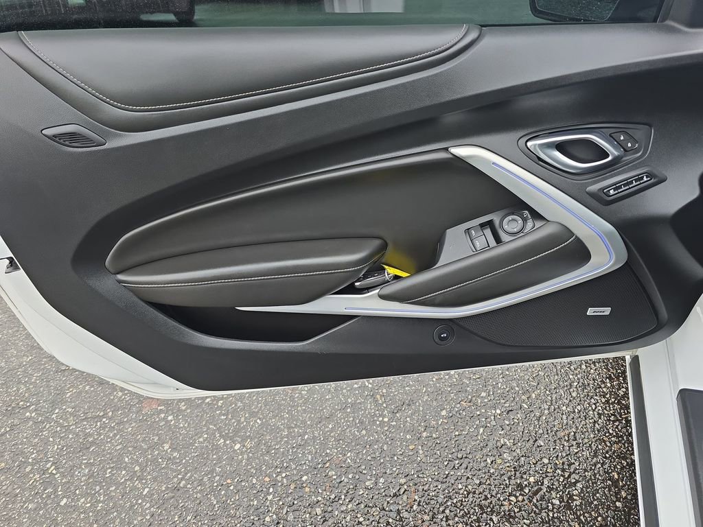 Certified 2021 Chevrolet Camaro SS image 23