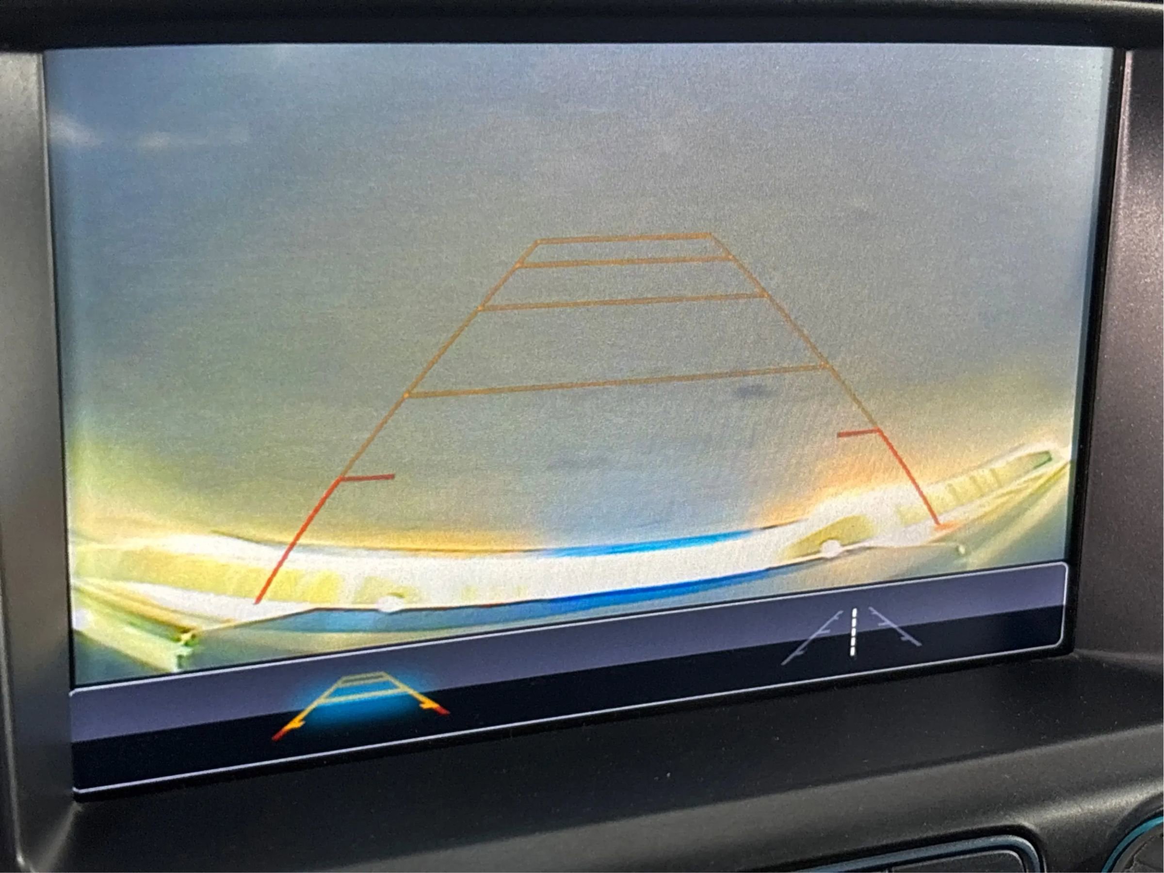 Used 2018 Chevrolet Colorado ZR2 image 37