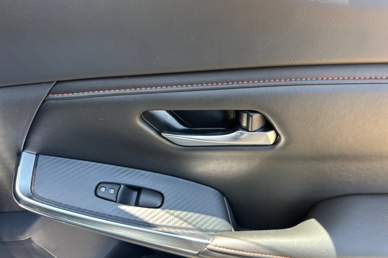 Used 2025 Nissan Sentra SR w/ Trunk Package FWD image 21