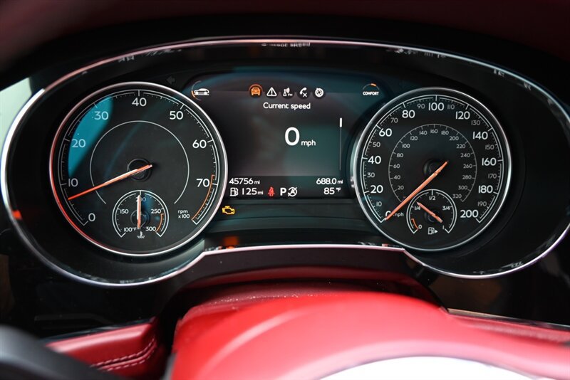 Used 2019 Bentley Bentayga AWD/4WD image 51