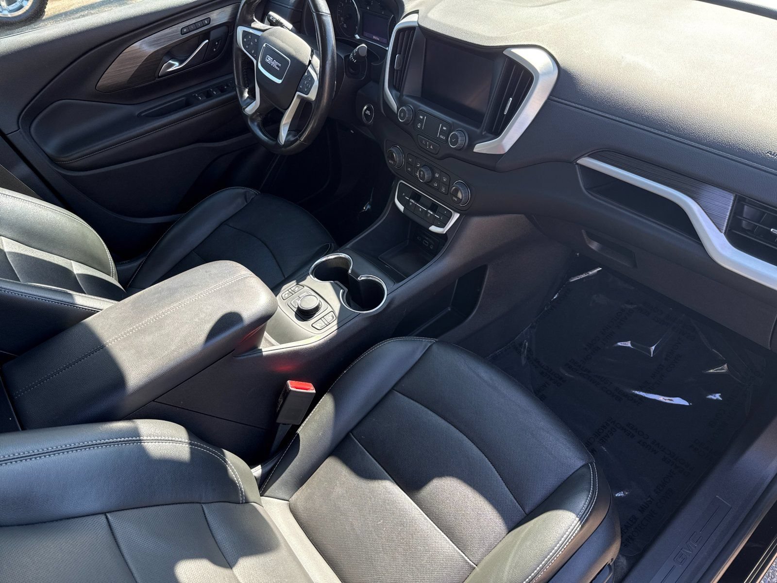 Used 2022 GMC Terrain SLT FWD image 15