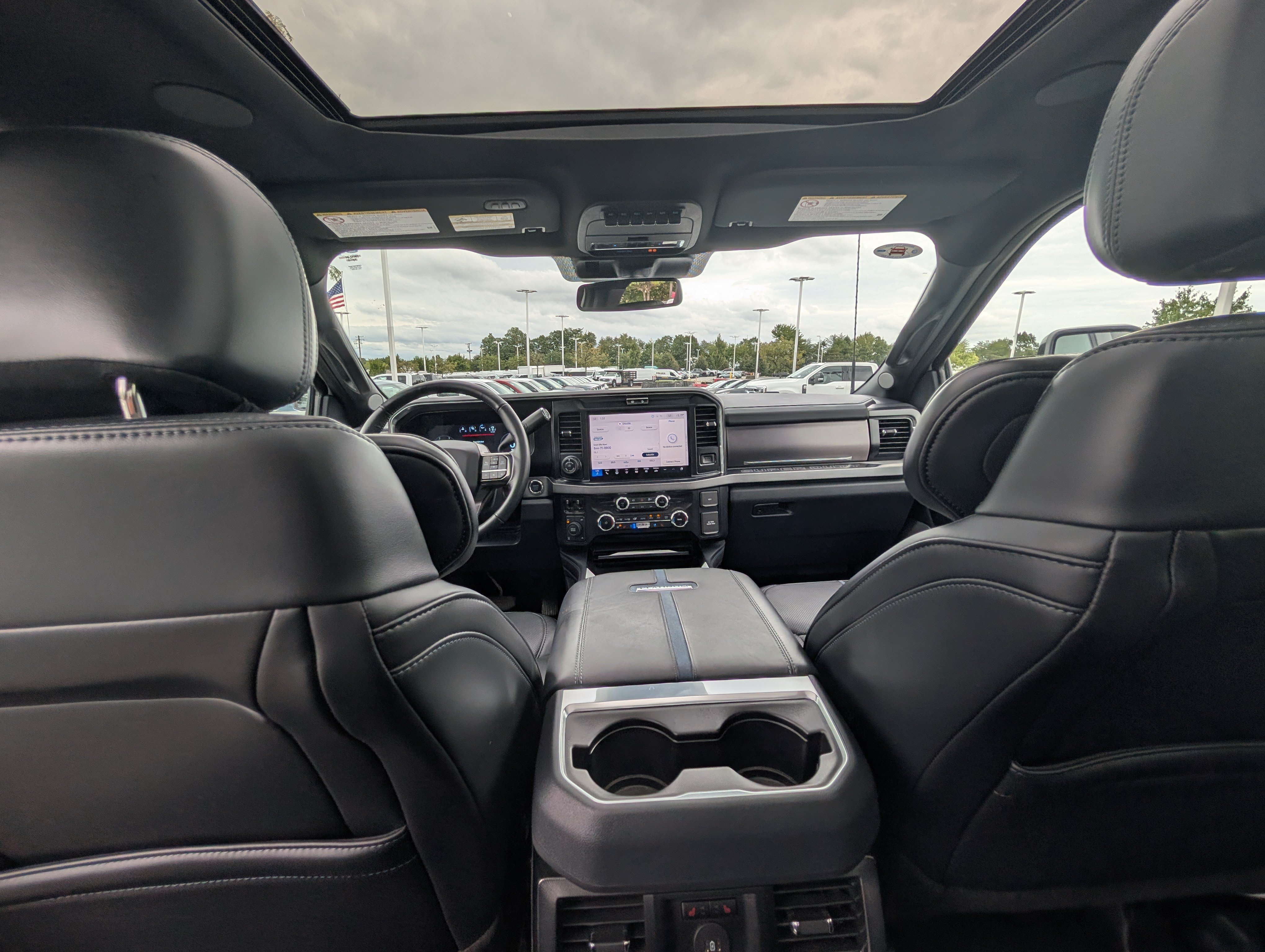 Certified 2026 Ford F250 Platinum w/ FX4 Off-Road Package AWD/4WD image 18