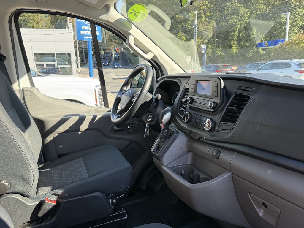 Used 2025 Ford Transit 250 Low Roof w/ Exterior Upgrade Package RWD image 23