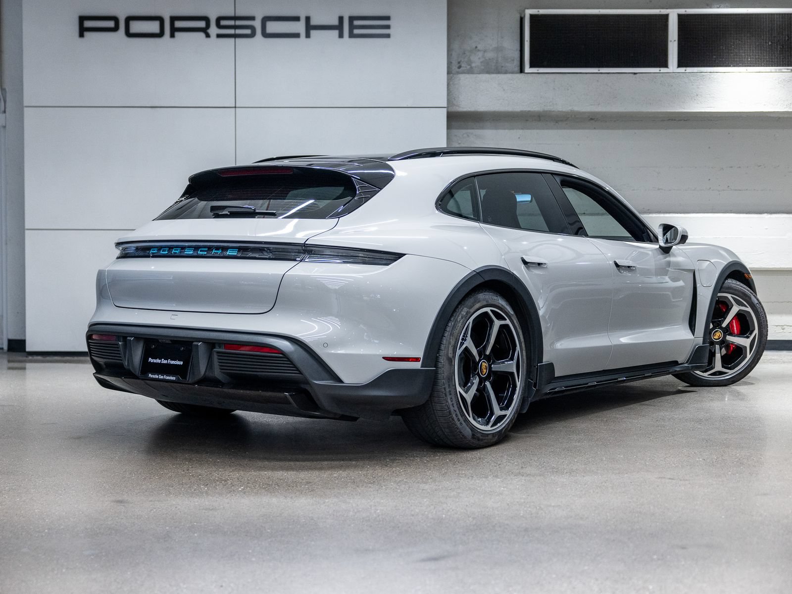 Certified 2024 Porsche Taycan 4S AWD/4WD image 8