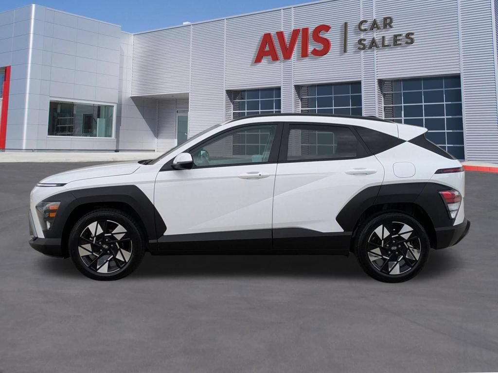 Used 2025 Hyundai Kona SEL FWD image 13