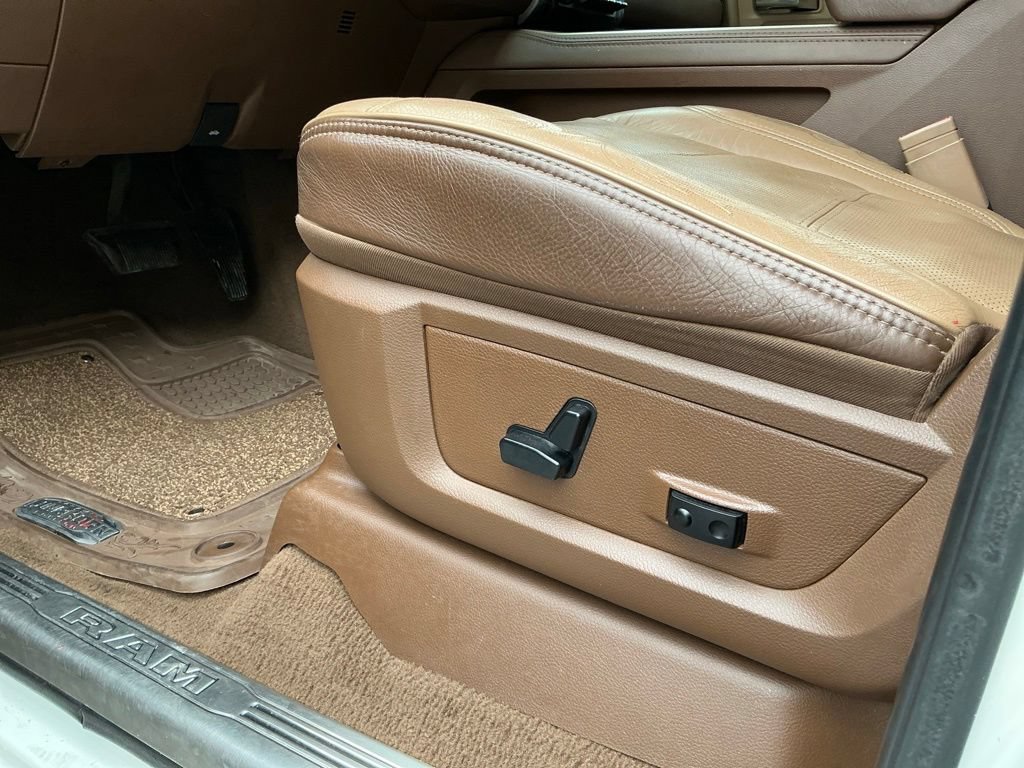 Used 2020 RAM 3500 Limited AWD/4WD image 19