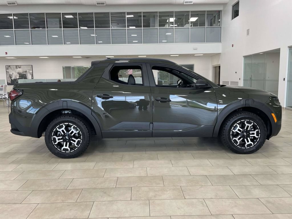 Certified 2025 Hyundai Santa Cruz XRT AWD/4WD image 2