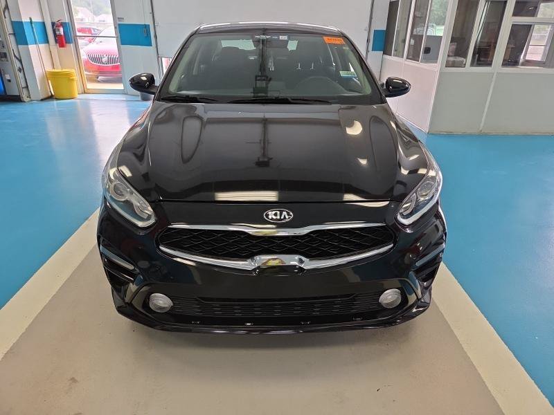 Used 2021 Kia Forte LXS FWD image 2