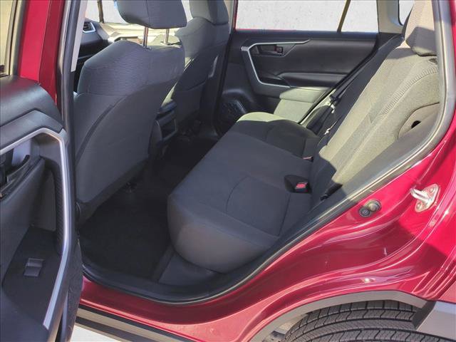 Certified 2021 Toyota RAV4 LE w/ Carpet Mat Package (TMS) AWD/4WD image 18