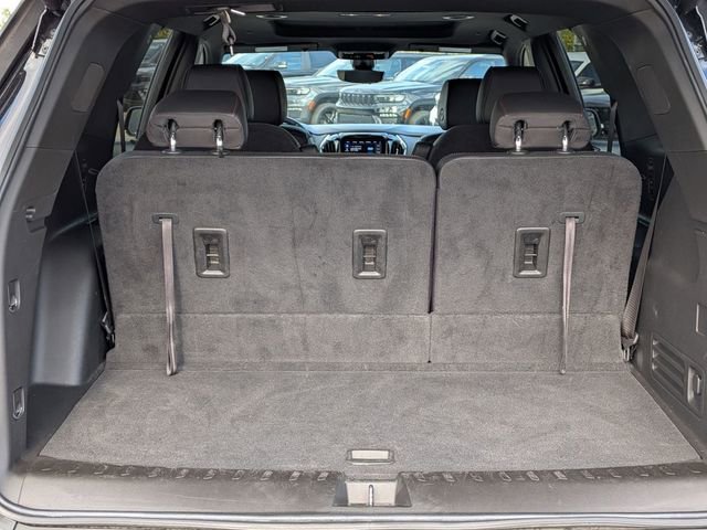 Used 2023 Chevrolet Traverse RS image 28