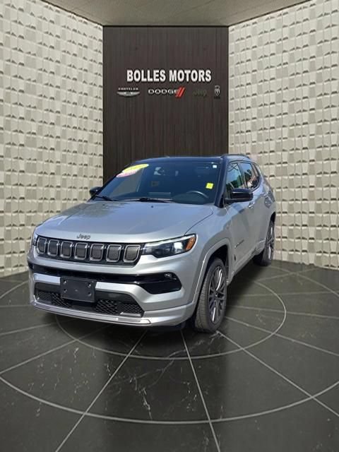 Certified 2022 Jeep Compass High Altitude AWD/4WD image 11