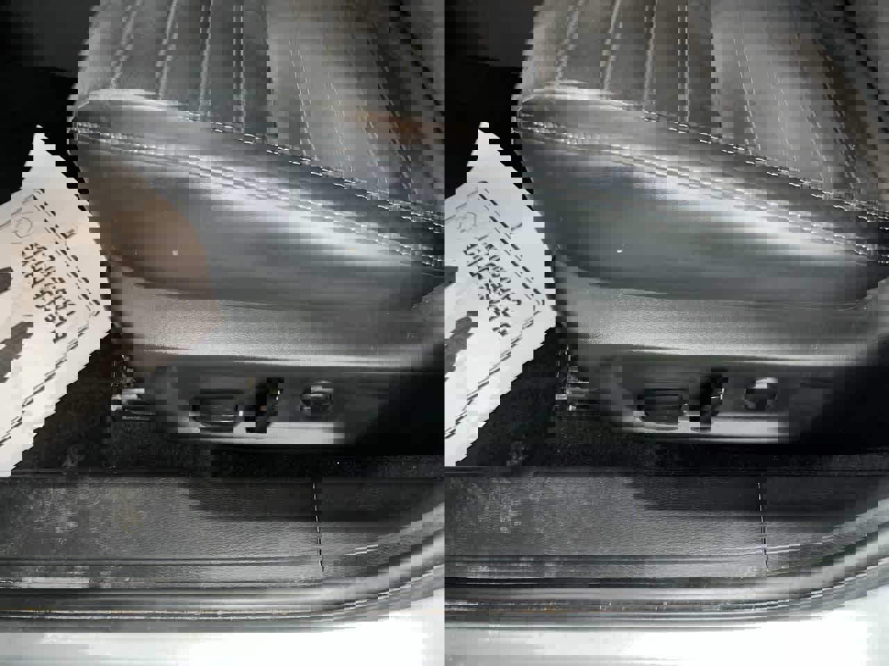 Used 2022 Mitsubishi Outlander SEL Black Edition image 14