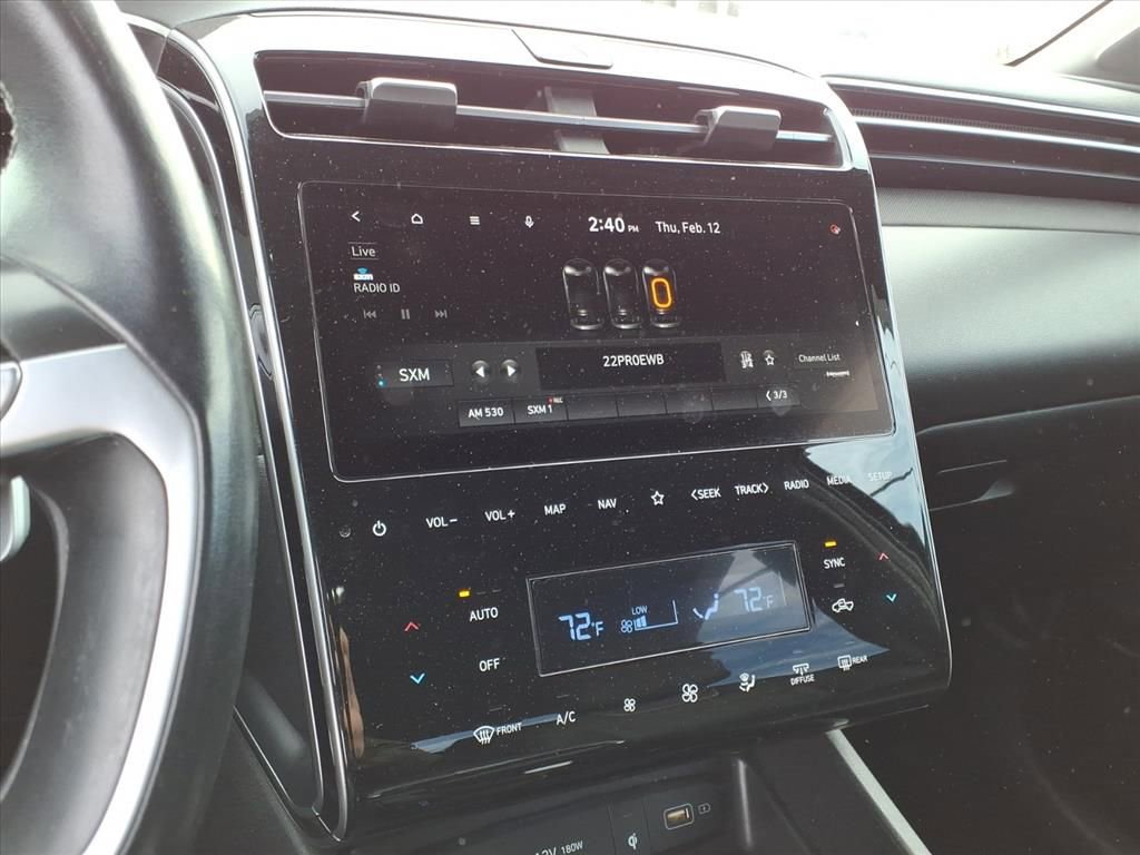 Used 2022 Hyundai Santa Cruz Limited image 11