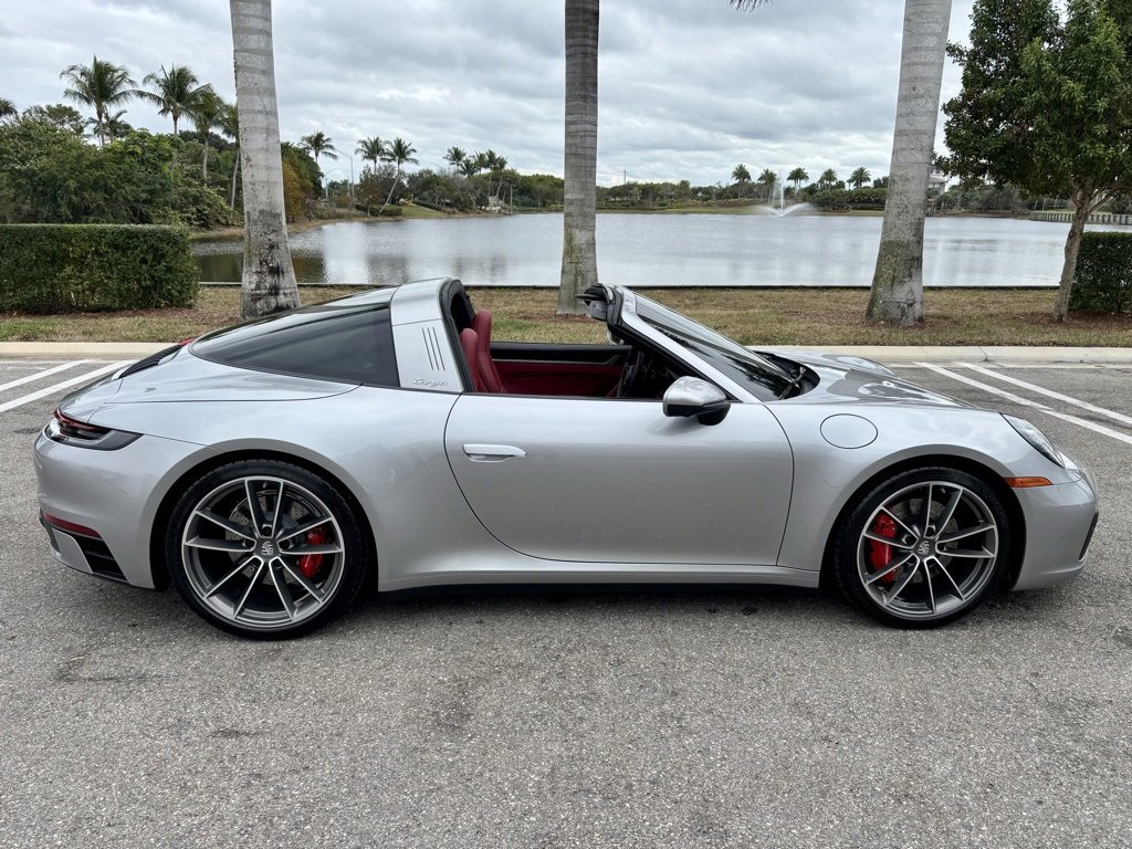 Used 2024 Porsche 911 Targa 4S image 6